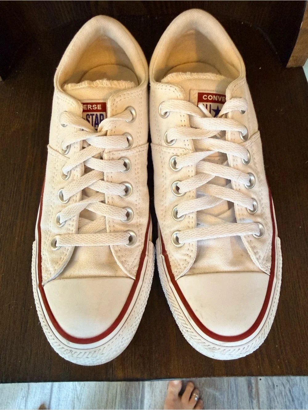 Converse Chuck Taylor All Star Low Top Sneakers women's size 6.5